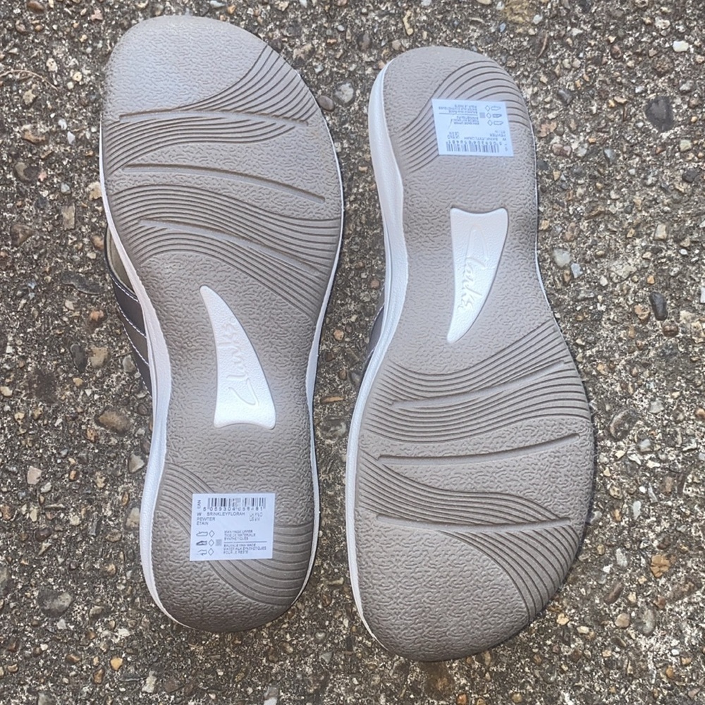 Women's Cloudsteppers Brinkley Flora Sandals by Clark’s - Picture 4 of 11